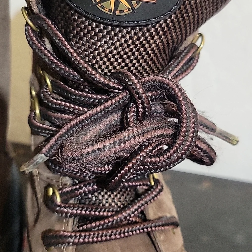 QUEST Youth Pac Brown Boot Size 5 YFW00060